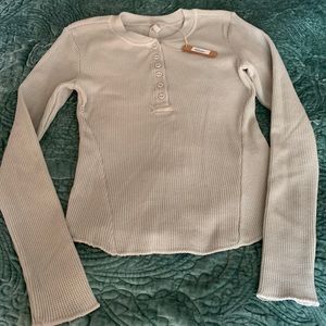 SKIMS Waffle Long Sleeve Henley - Talc size small.  SOLD OUT on SKIMS website.